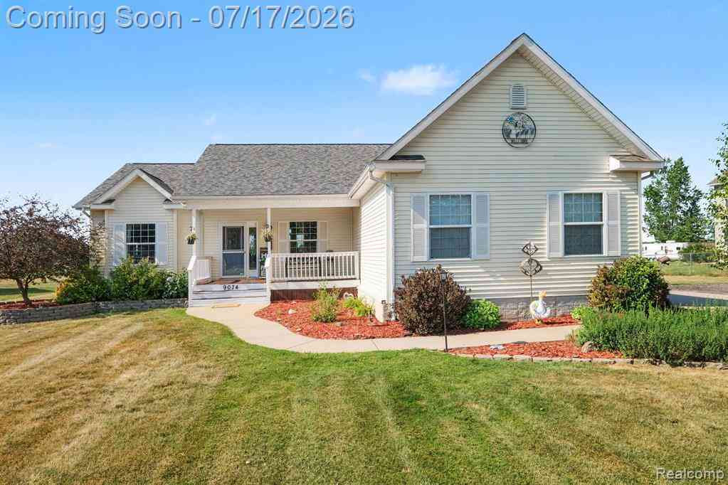 Homes For Sale - 9074 Grand Blanc Road <br/> Genesee County, Gaines, MI 48436
