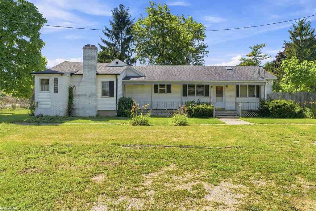 Homes For Sale - 6098 Burtch Road <br/> Saint Clair County, Jeddo, MI 48032