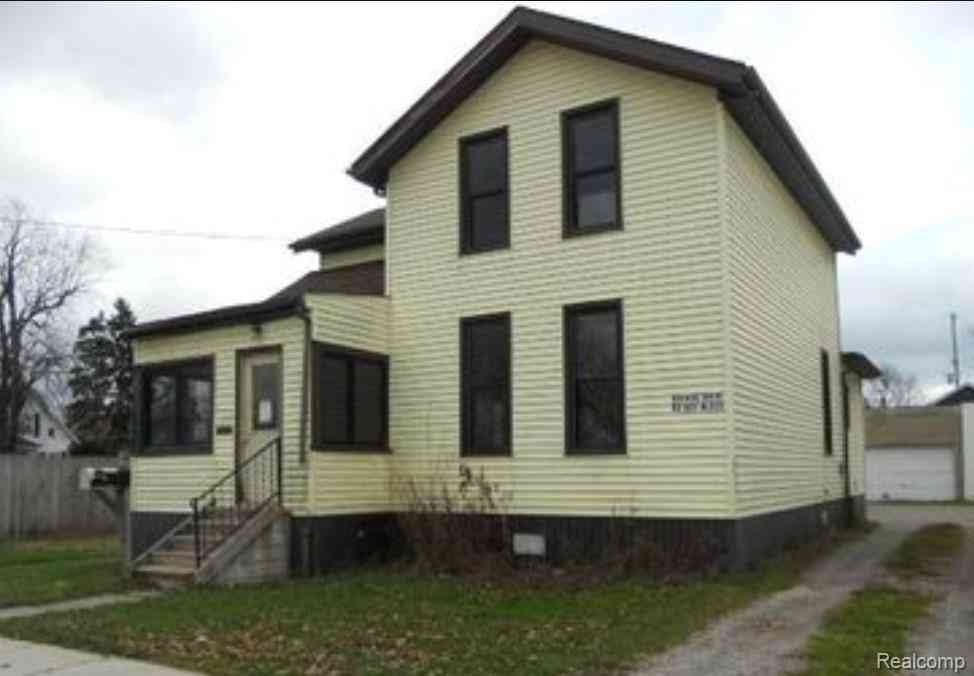 Homes For Sale - 132 S Woodbridge Street <br/> Saginaw County, Saginaw, MI 48602