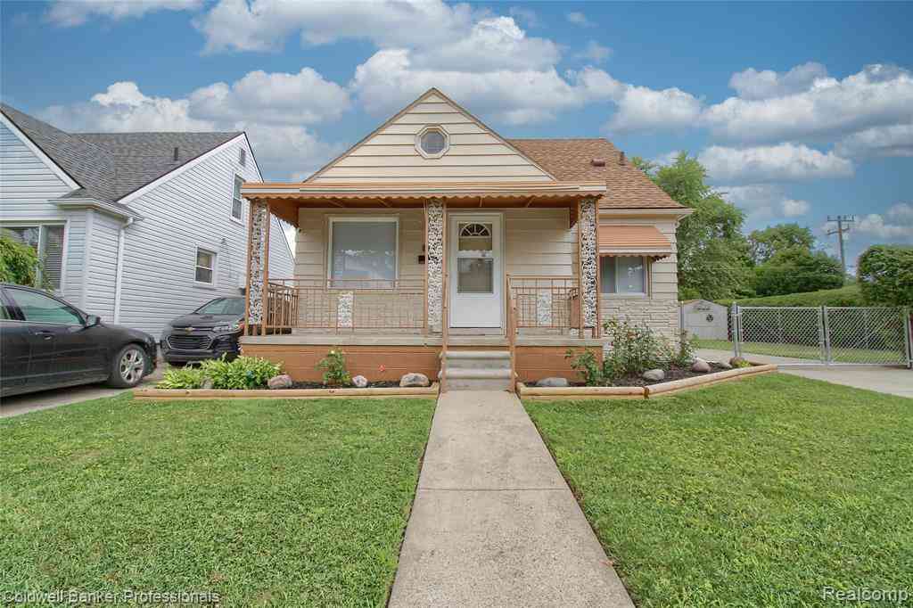 Homes For Sale - 2210 University Avenue <br/> Lincoln Park, MI 48146