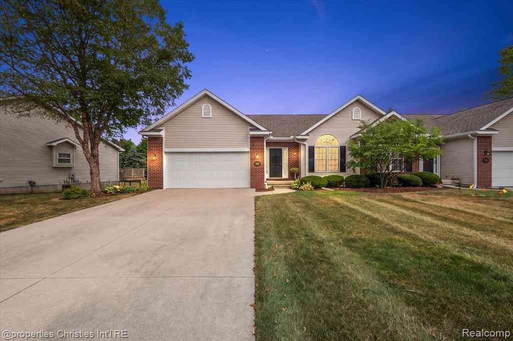 Condo For Sale - 3181 Ivy Lane <br/> Genesee County, Grand Blanc, MI 48439