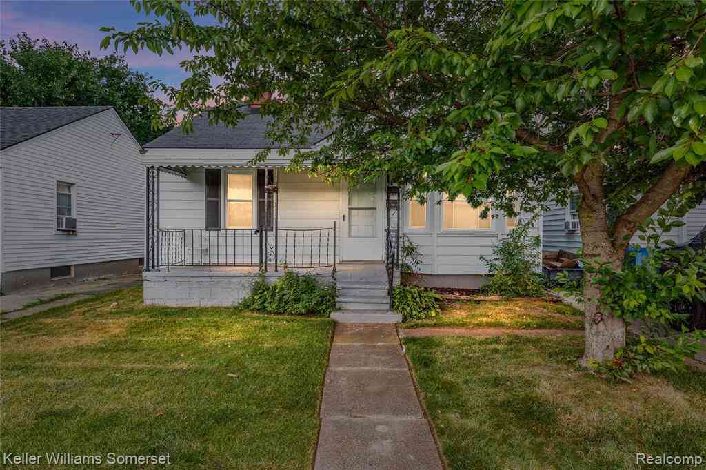 Homes For Sale - 21178 Dexter Boulevard <br/> Warren, MI 48089