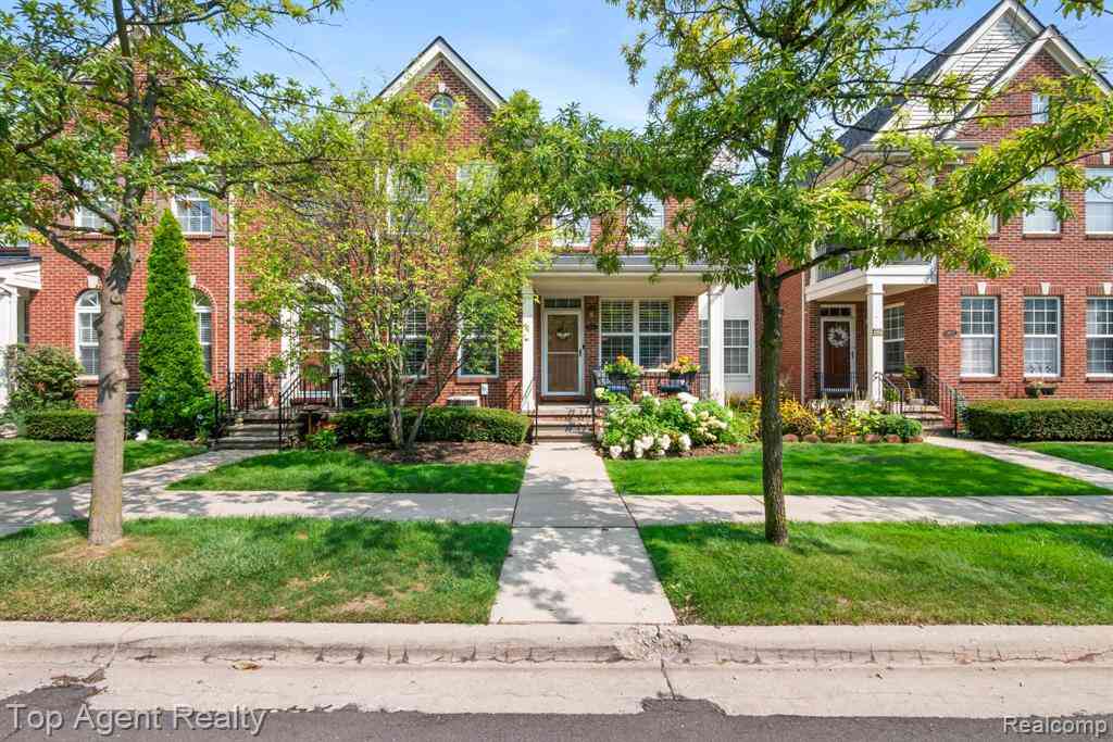 Condo For Sale - 14443 Victoria Drive <br/> Macomb County, Sterling Heights, MI 48313