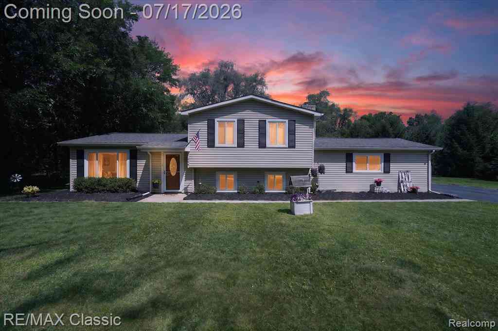 Homes For Sale - 268 Peninsula Lake Drive <br/> Highland, MI 48357