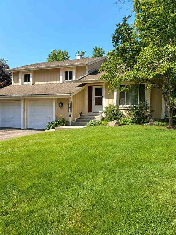 Homes For Sale - 1347 Rutledge Drive <br/> Monroe County, Temperance, MI 48182