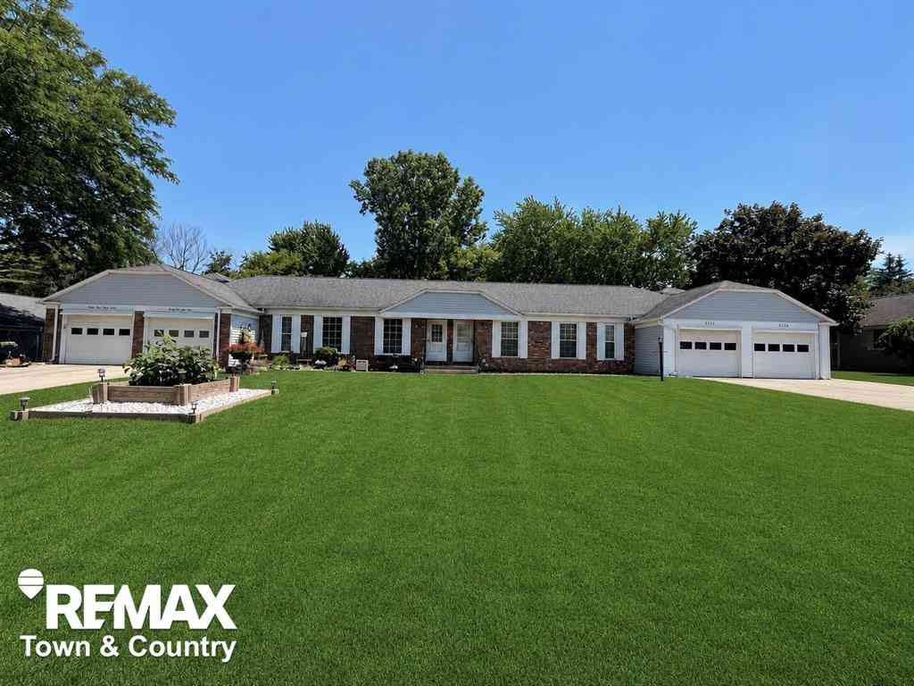 Condo For Sale - 3130 Pinegate Drive <br/> Genesee County, Flushing, MI 48433