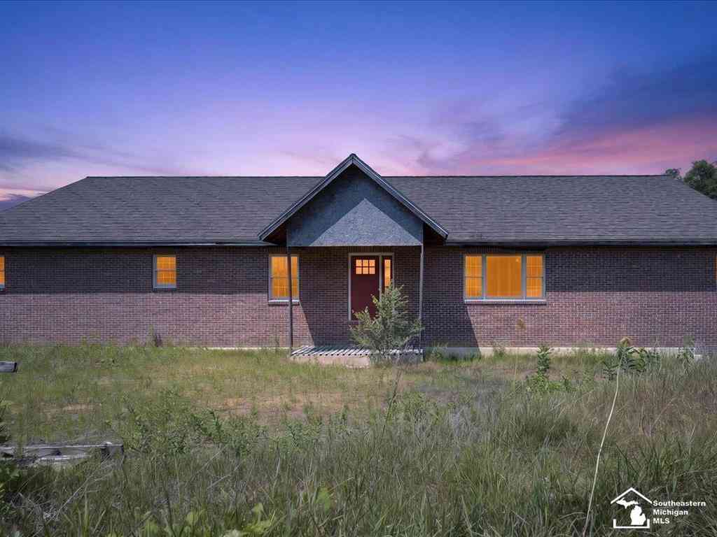 Homes For Sale - 14844 Ida West Road <br/> Monroe County, Petersburg, MI 49270