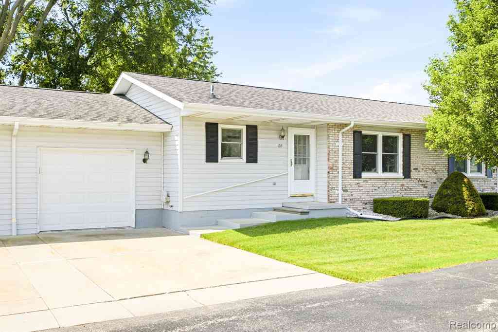 Condo For Sale - 135 Joan Court <br/> Marysville, MI 48040