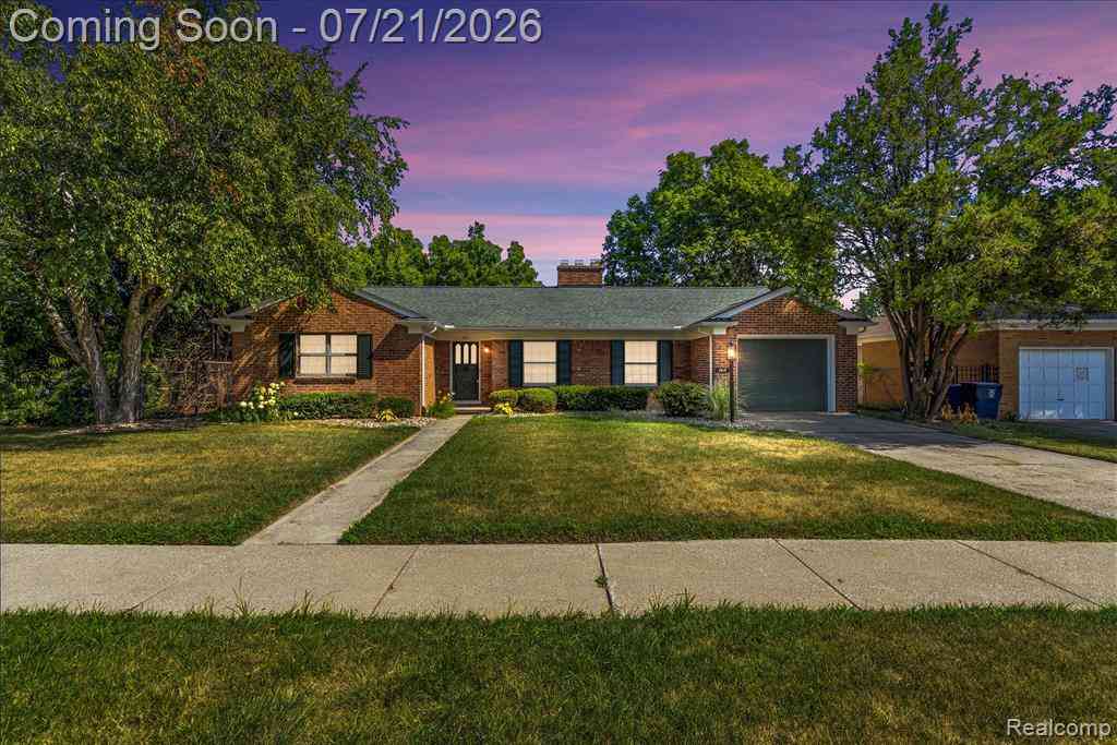 Homes For Sale - 1815 E 2nd Street <br/> Flint, MI 48503