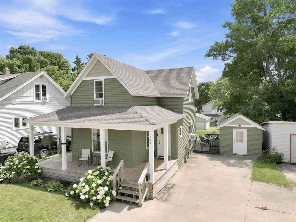 Homes For Sale - 706 E Chapin Street <br/> Wexford County, Cadillac, MI 49601