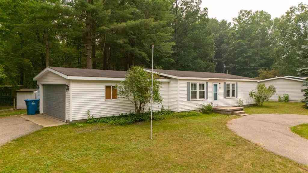 Homes For Sale - 110 Trescott Lane <br/> Roscommon County, Houghton Lake, MI 48629