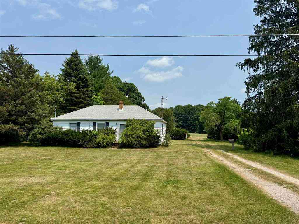 Homes For Sale - 9260 N Elms Road <br/> Clio, MI 48420
