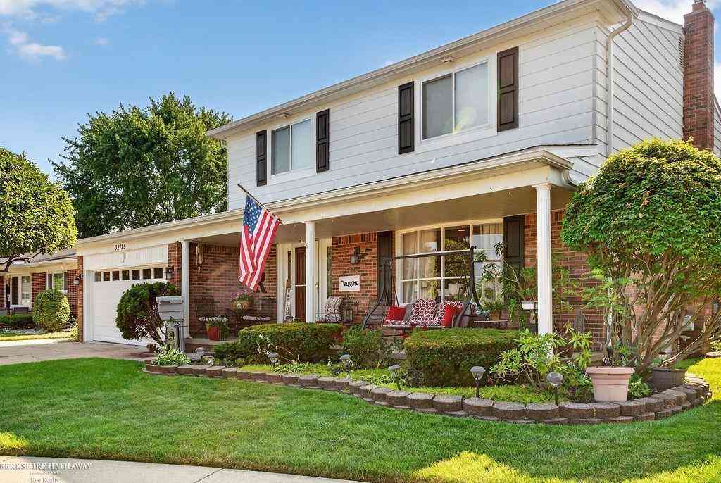 Homes For Sale - 32725 Rugby Drive <br/> Warren, MI 48088