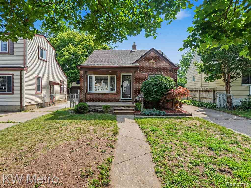 Homes For Sale - 1023 Hoffman Avenue <br/> Royal Oak, MI 48067