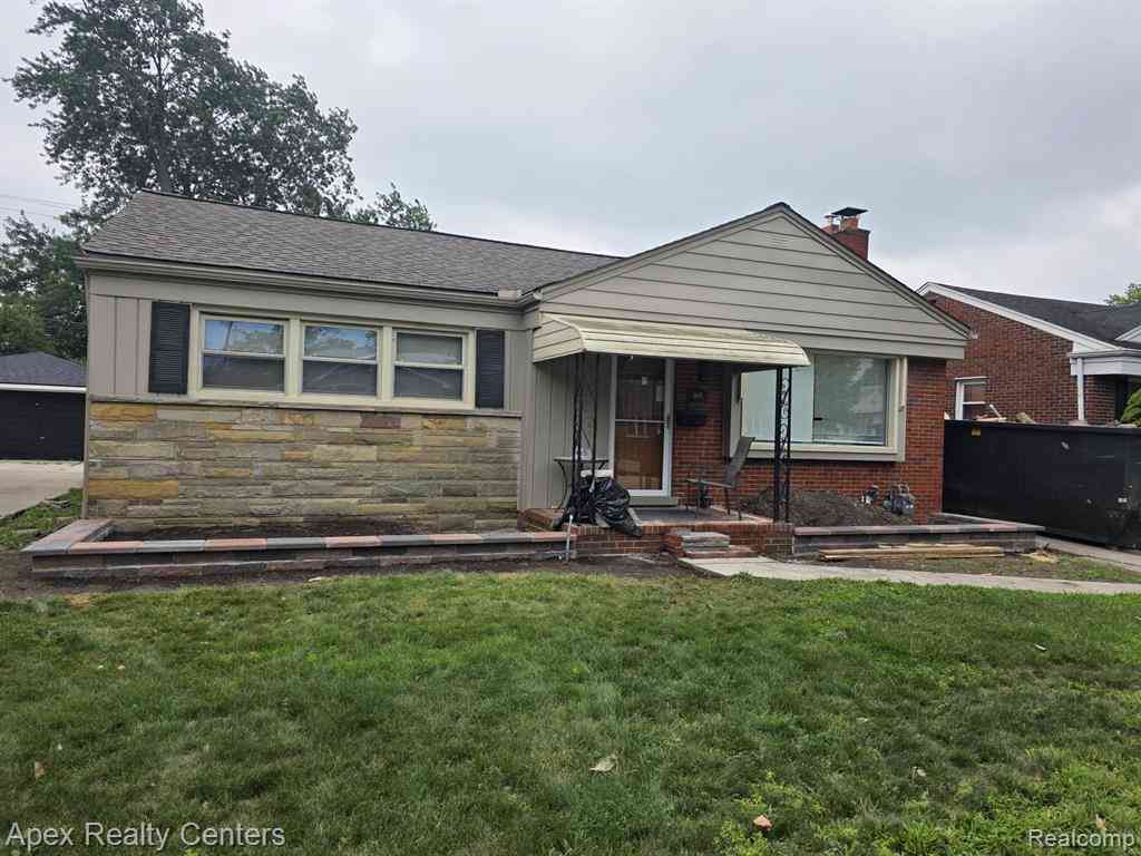 Homes For Rent - 1845 Linden Street <br/> Dearborn, MI 48124