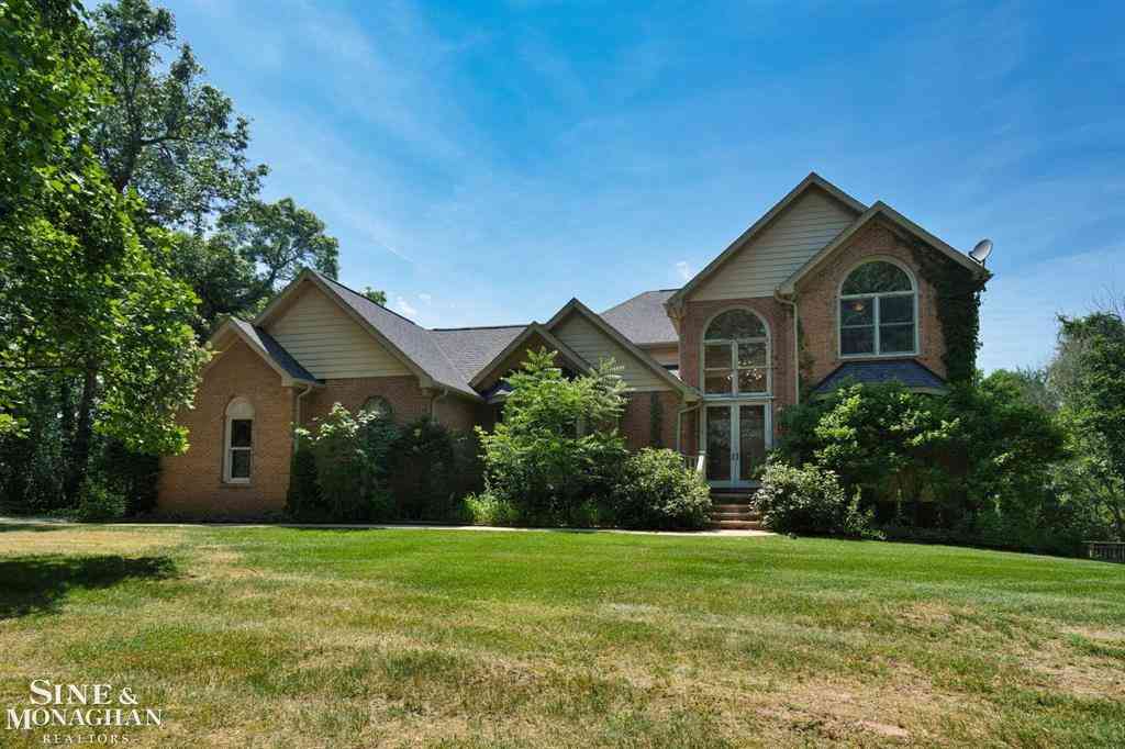 Homes For Sale - 5950 Rosewood Parkway <br/> White Lake, MI 48383
