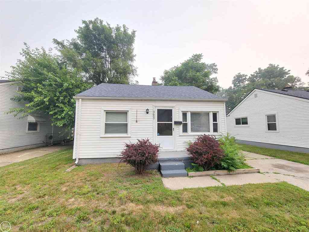 Homes For Rent - 3657 Alvina Avenue <br/> Macomb County, Warren, MI 48091