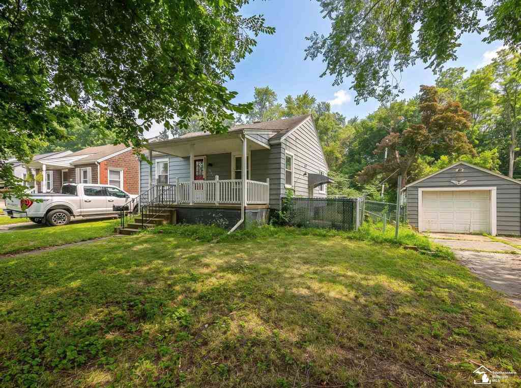 Homes For Sale - 1322 Michigan Avenue <br/> Monroe County, Monroe, MI 48162