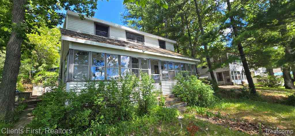 Homes For Sale - 3472 Pleasant Drive <br/> Grass Lake, MI 49240