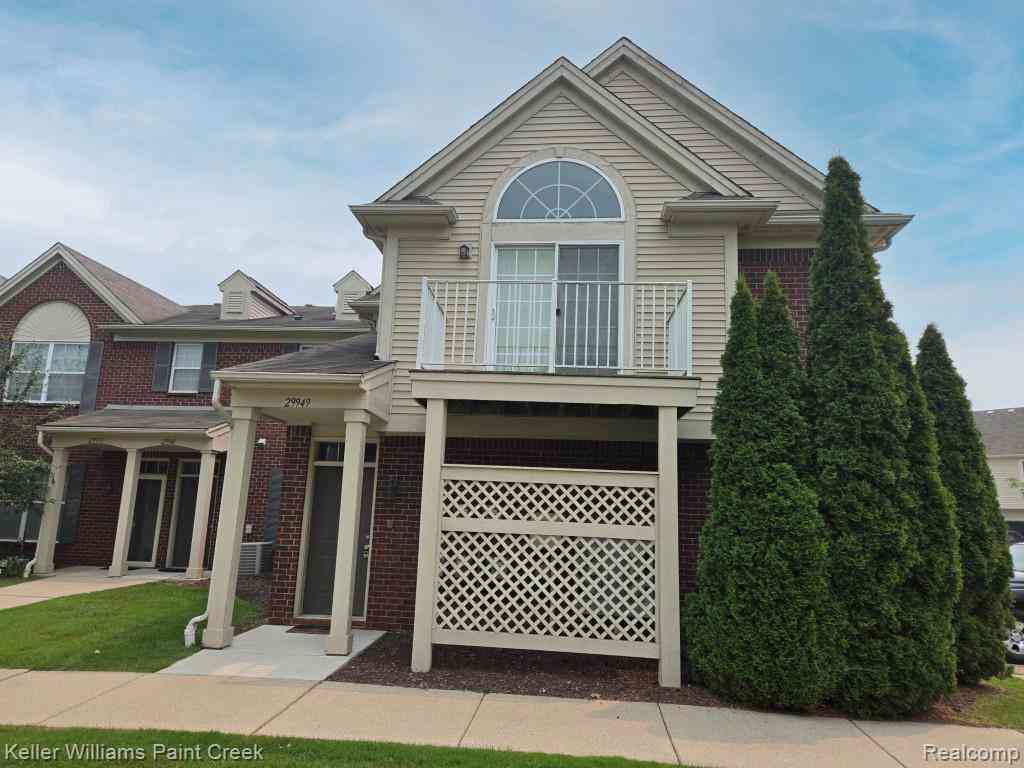 Condo For Rent - 29949 Fox Run Circle <br/> Macomb County, Warren, MI 48092