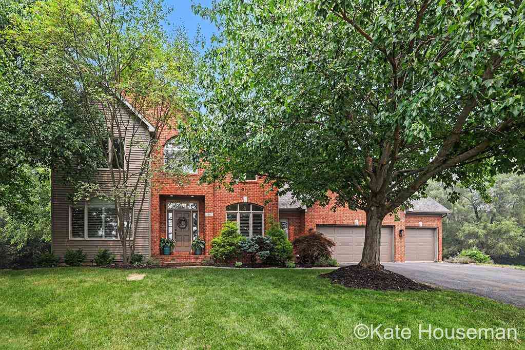 Homes For Sale - 1941 Jennydale Court Se SE<br/> Grand Rapids, MI 49546