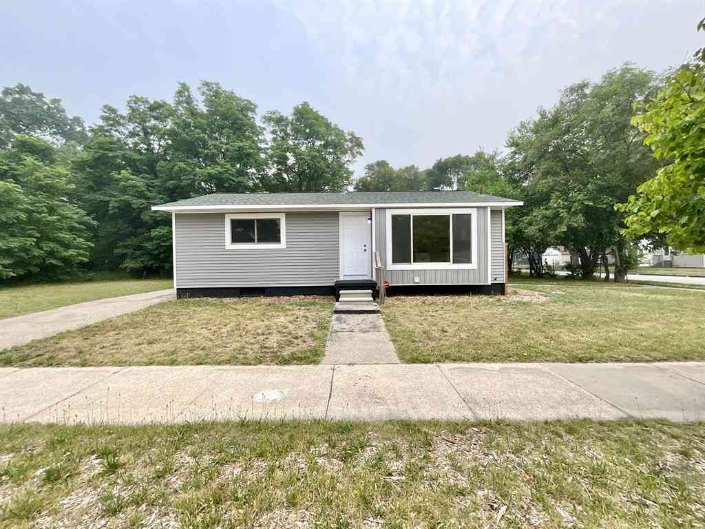 Homes For Sale - 2245 8th Street <br/> Muskegon County, Muskegon, MI 49444