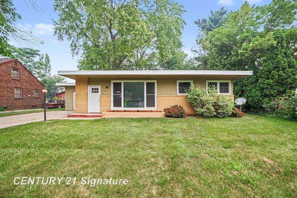 Homes For Sale - 4640 Wall Street <br/> Saginaw, MI 48638