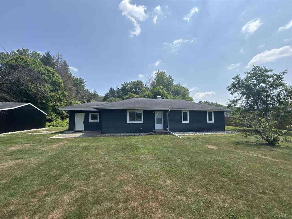 Homes For Sale - 5535 Fort Road <br/> Saginaw, MI 48601