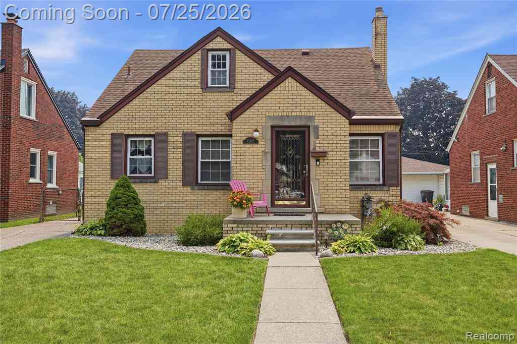 Homes For Sale - 15617 Anne Avenue <br/> Wayne County, Allen Park, MI 48101
