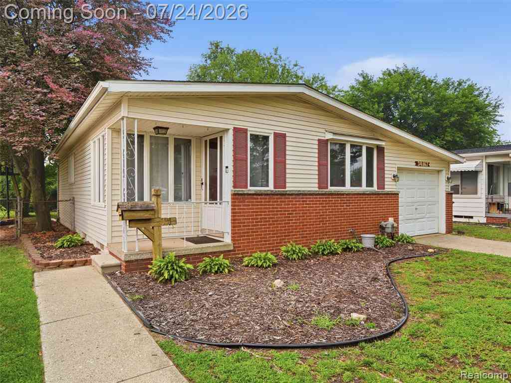 Homes For Sale - 34167 Beechnut Street <br/> Westland, MI 48186