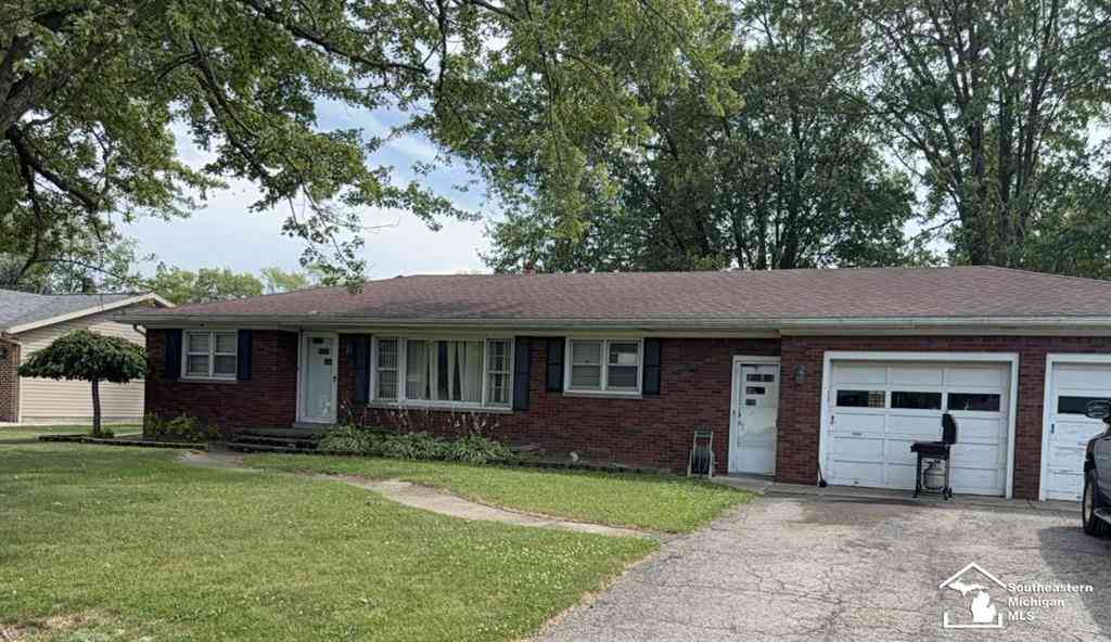 Homes For Sale - 5023 W Albain Rd. Road <br/> Monroe, MI 48161