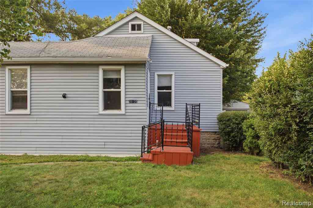 Homes For Sale - 35120 Norene Street <br/> Wayne County, Westland, MI 48186