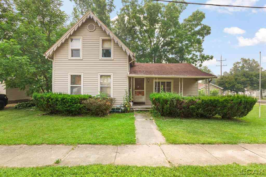 Homes For Sale - 306 Summer Street <br/> Adrian, MI 49221