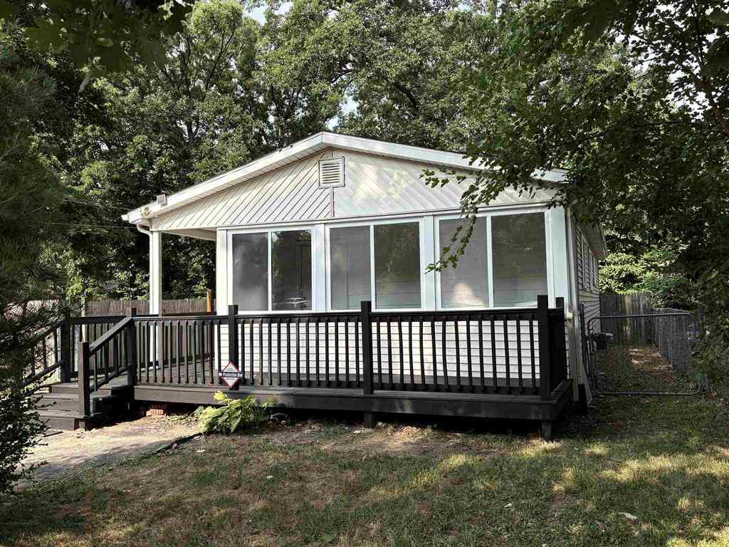 Homes For Sale - 3143 Maywood Drive <br/> Flint, MI 48504