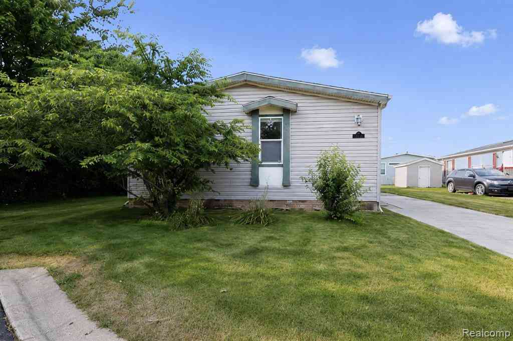 Condo For Sale - 3423 Green Apple Court <br/> Monroe County, Carleton, MI 48117