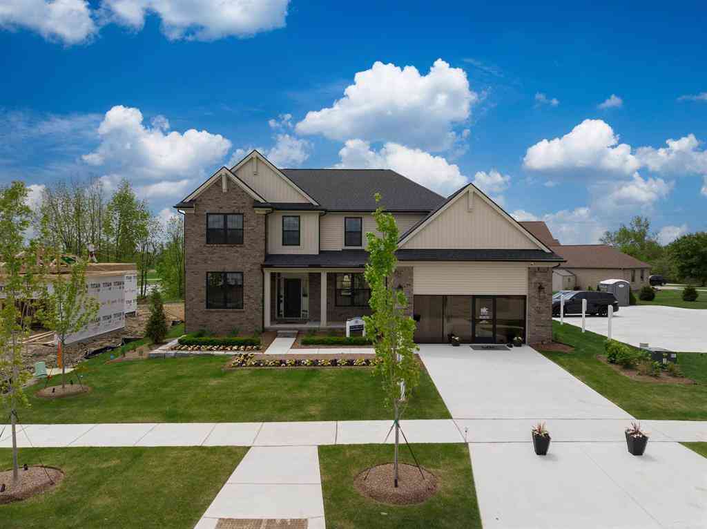 Homes For Sale - 18053 Stallman Drive <br/> Macomb, MI 48042