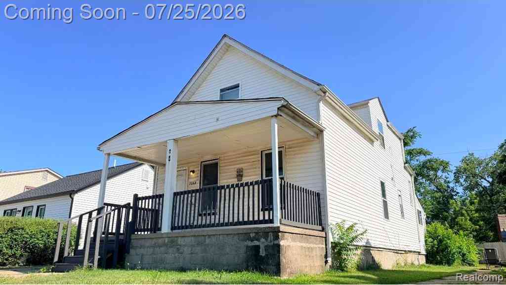 Homes For Rent - 7068 Ford Avenue <br/> Macomb County, Warren, MI 48091