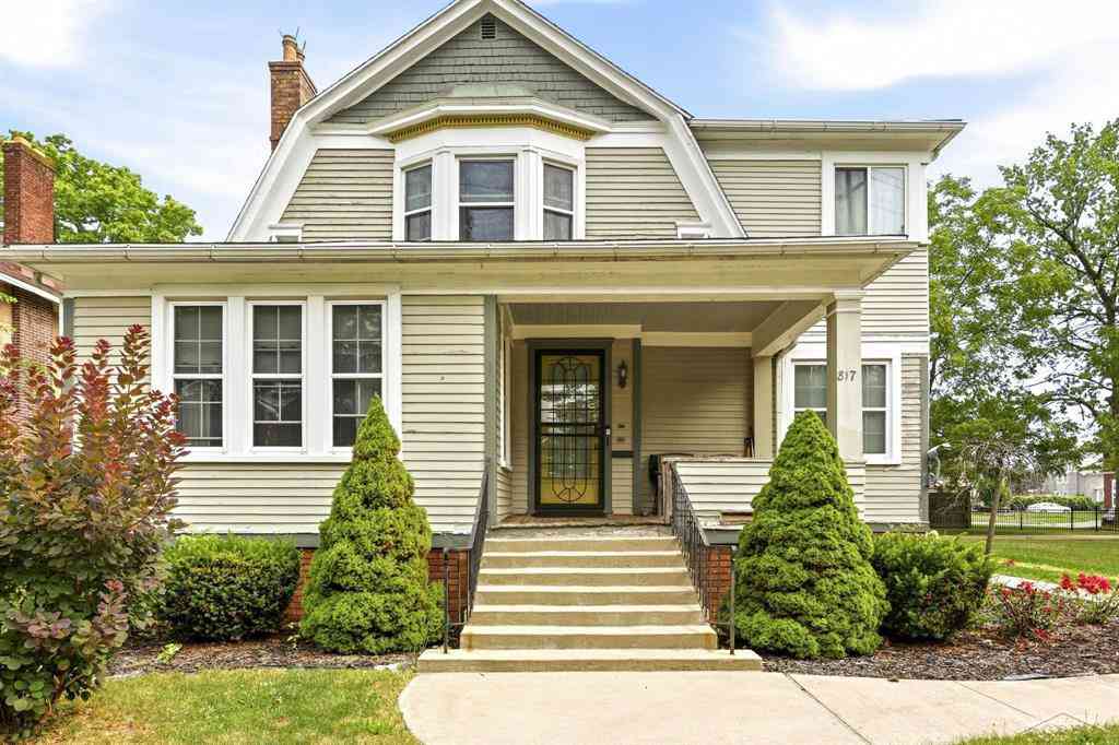 Homes For Sale - 817 E Holland Avenue <br/> Saginaw, MI 48601