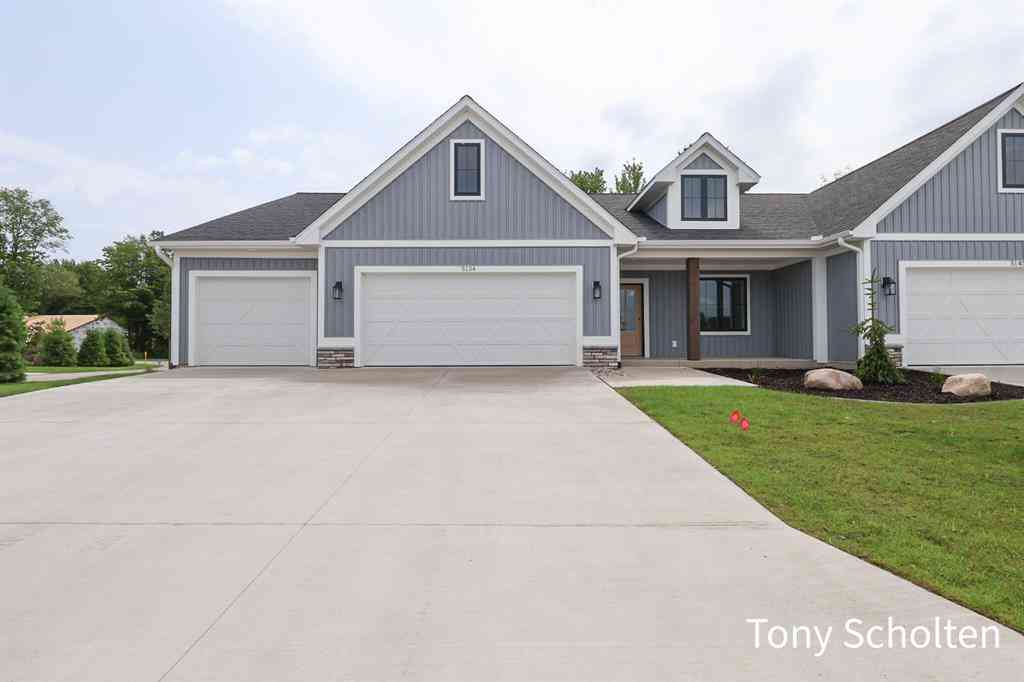 Condo For Sale - 5133 Blendon Meadow Circle  #26<br/> Hudsonville, MI 49426