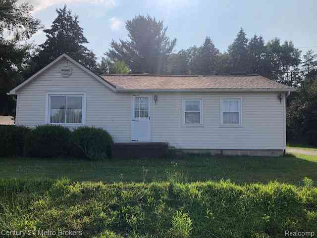 Homes For Sale - 11409 Irish Road <br/> Genesee County, Otisville, MI 48463