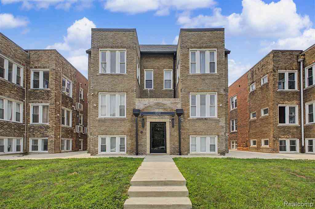 Condo For Rent - 1312 Porter Street <br/> Dearborn, MI 48124