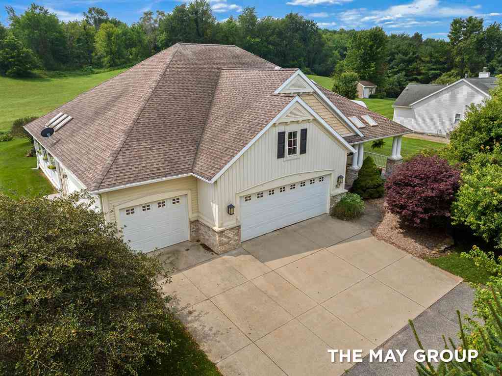 Homes For Sale - 862 Camellia Lane <br/> Wayland, MI 49348