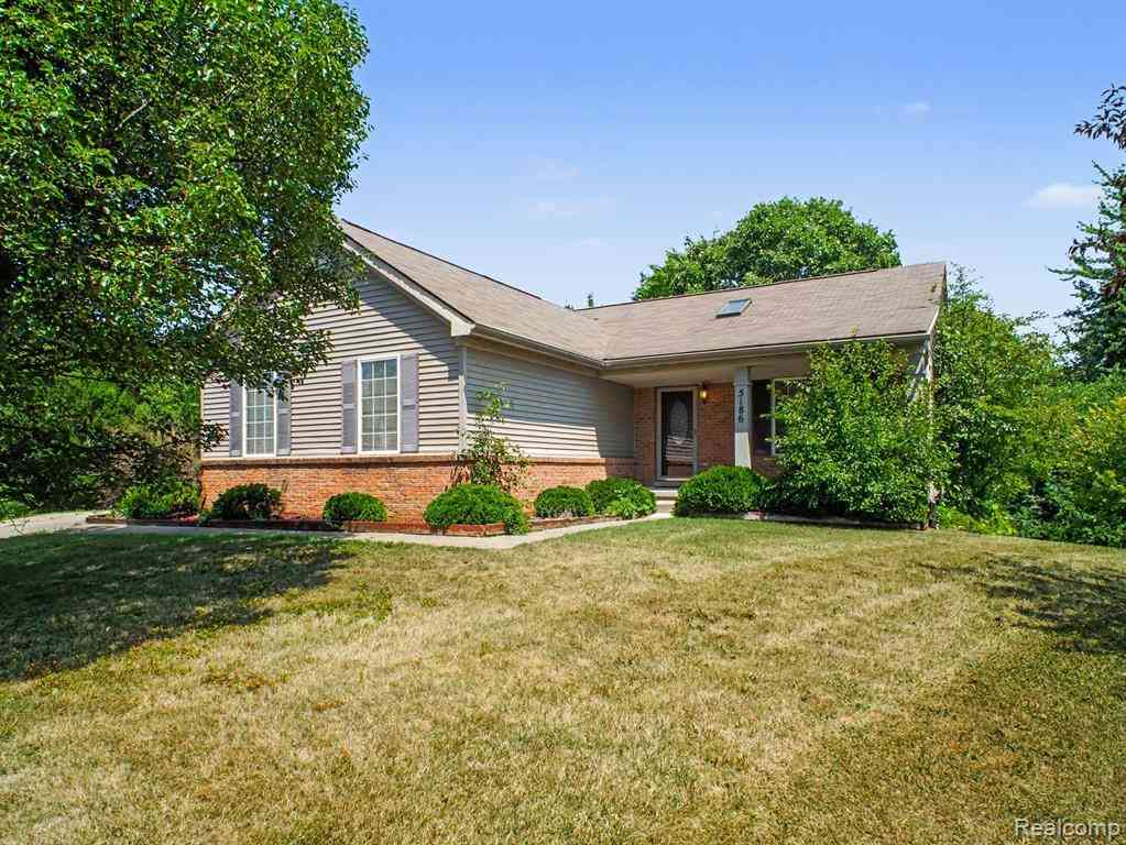 Homes For Sale - 5186 Northwood Road <br/> Genesee County, Grand Blanc, MI 48439
