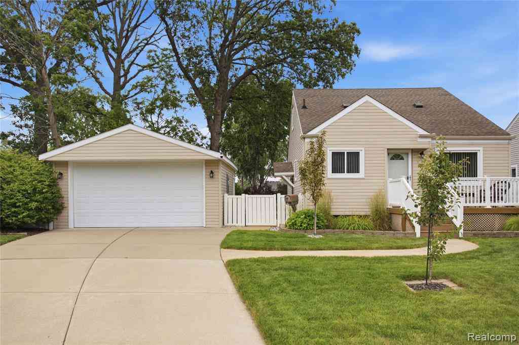 Homes For Sale - 28538 Bock Street <br/> Garden City, MI 48135