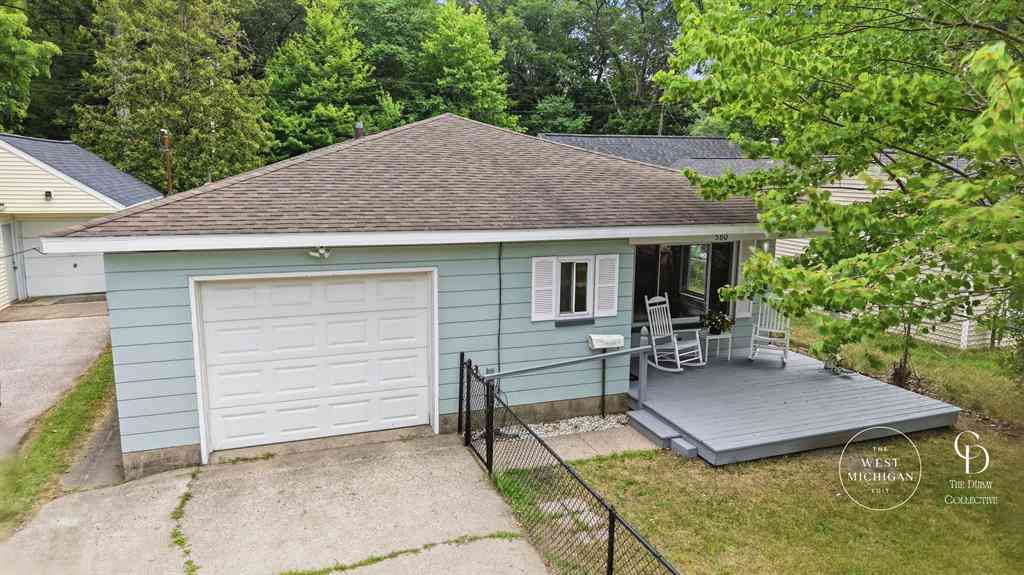 Homes For Sale - 580 West Street <br/> Muskegon, MI 49442