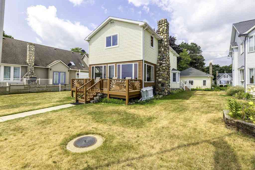 Homes For Sale - 7769 Lakeview Drive <br/> Lexington, MI 48450