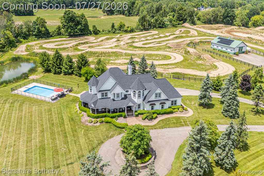 Homes For Sale - 3132 Papadelis Court <br/> Oxford, MI 48371