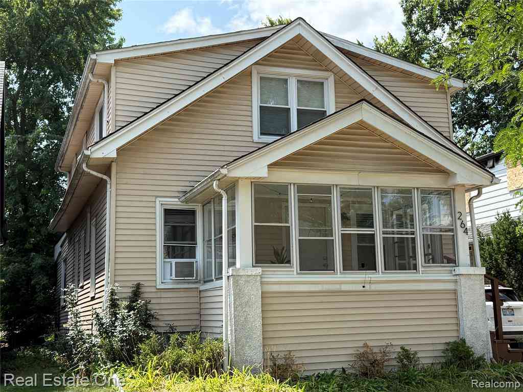 Homes For Rent - 264 E Woodland Street <br/> Ferndale, MI 48220