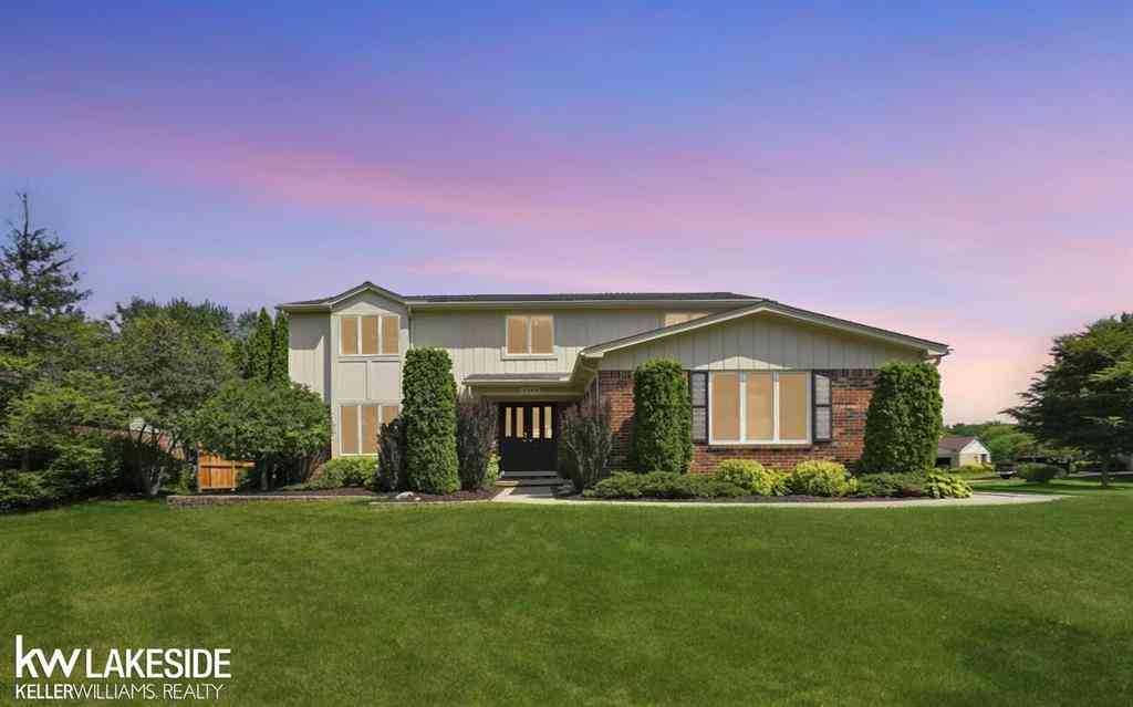 Homes For Sale - 3392 Innsbrook Drive <br/> Rochester, MI 48309