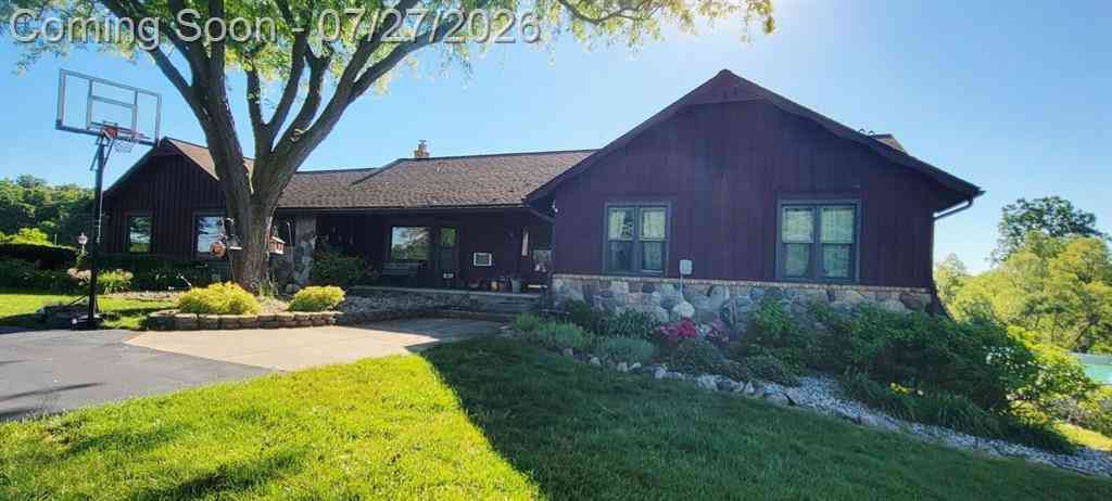 Homes For Sale - 9757 Kaiser Road <br/> Saline, MI 48176